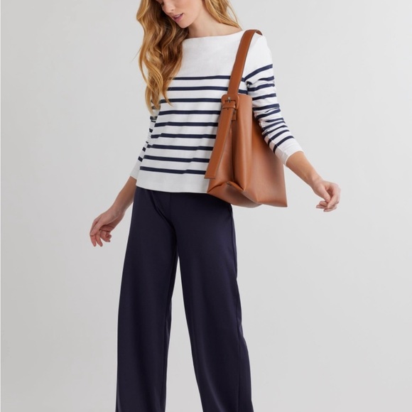 Dudley Stephens Top Saylor Boatneck. RARE
New with tags! - Picture 3 of 5